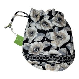 Vera Bradley Camelia Waterproof Ditty Bag. NWT.